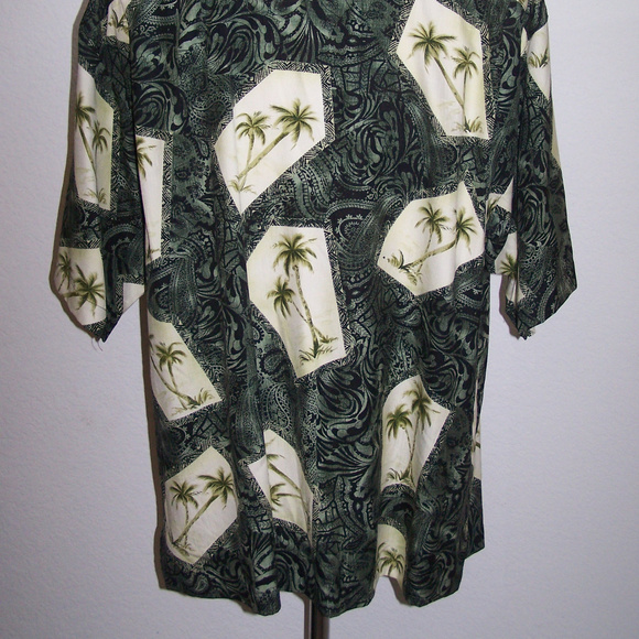 TOMMY BAHAMA 100% SILK HAWAIIAN PALMS SHIRT S2799 - Picture 6 of 6